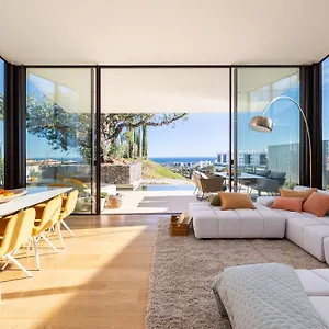 ***** Hotel Leiro Residences España